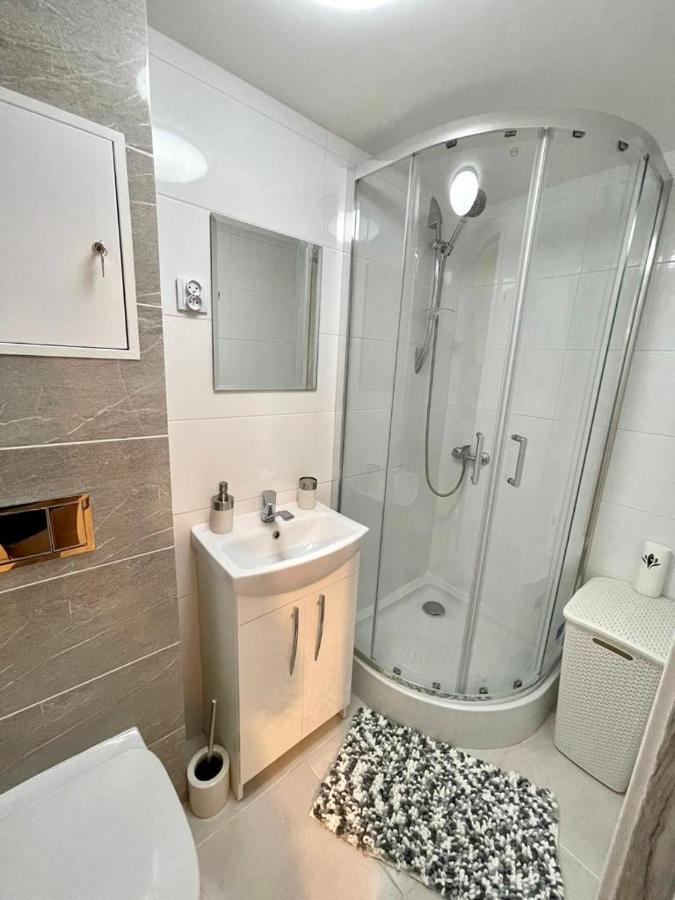 B&J Apartament Miedzyzdroje Exterior photo